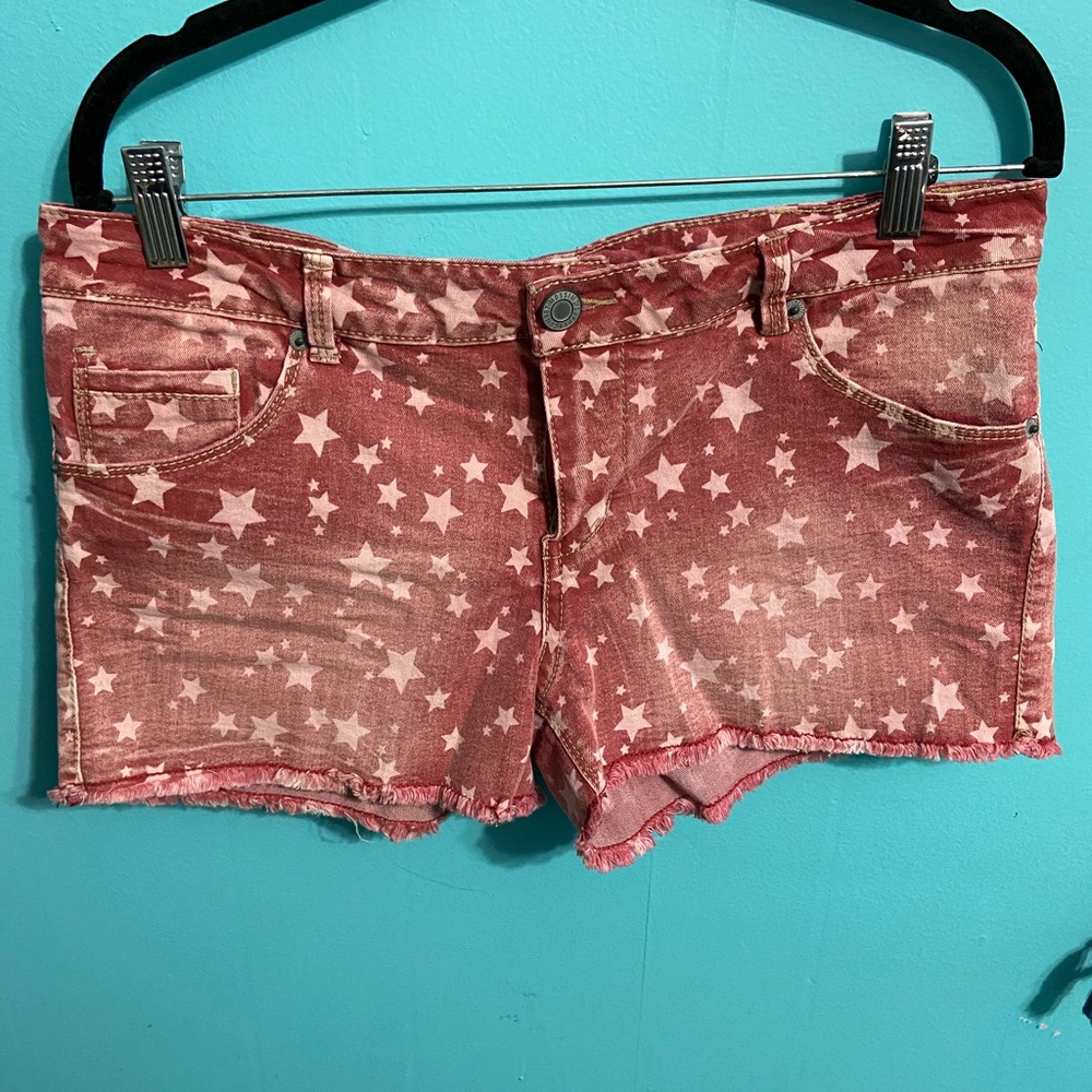 Mossimo Red Star Jean Shorts